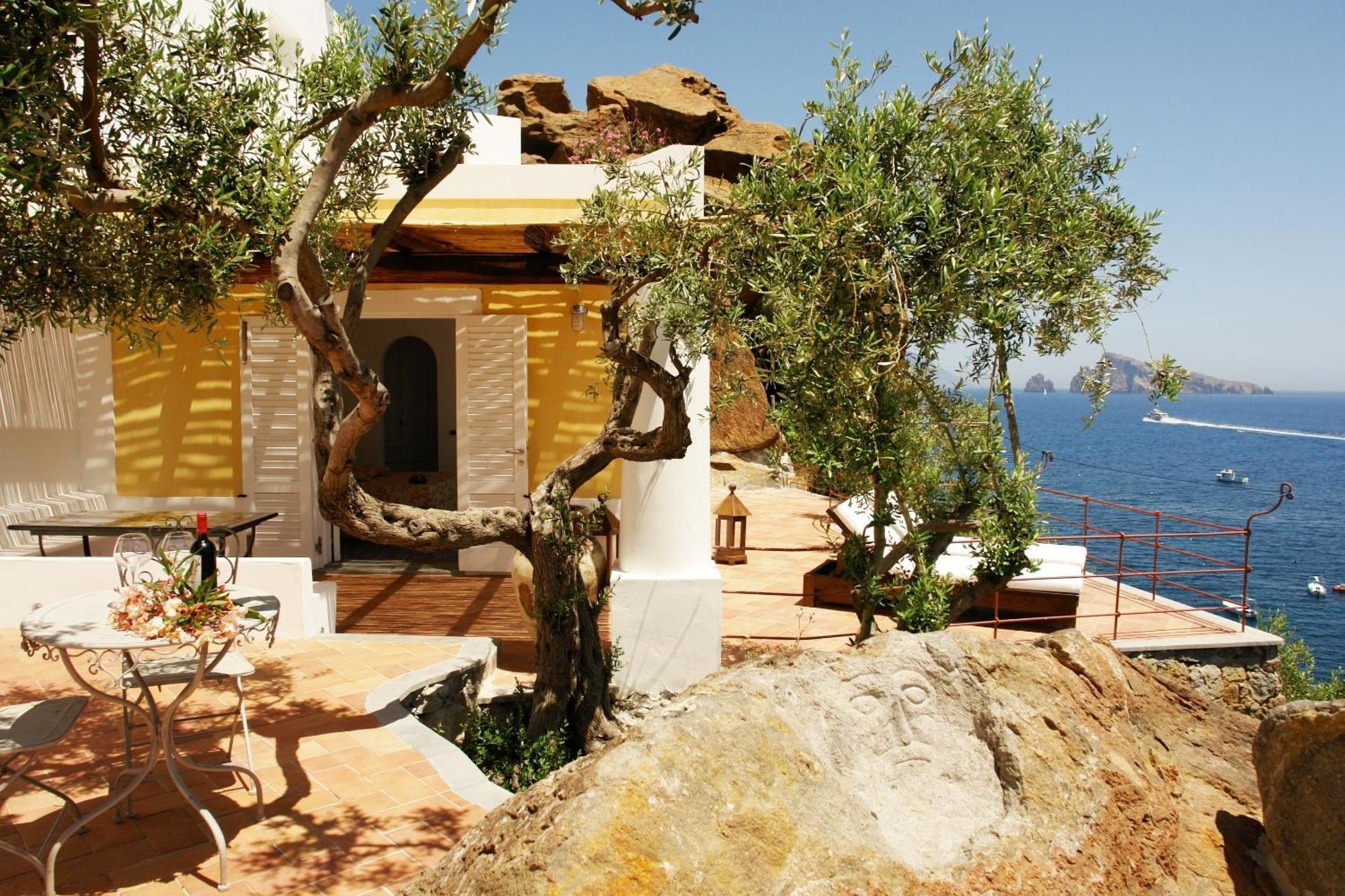 Villa Rocce Rosse Panarea